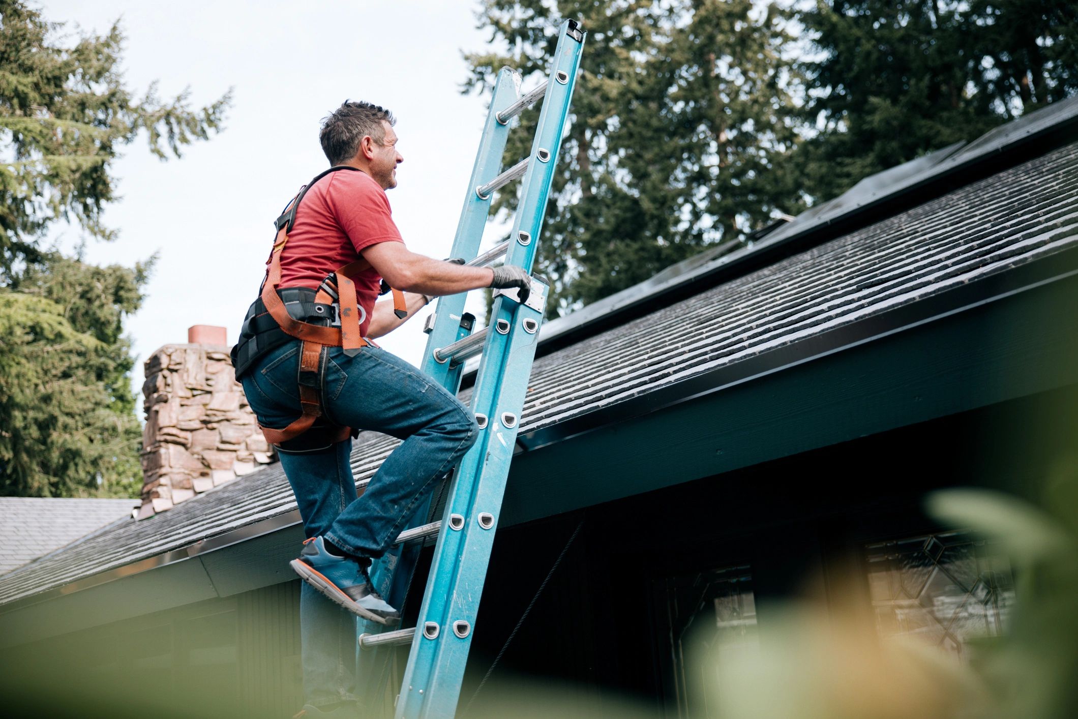 Beautiful completed new roof on suburban home